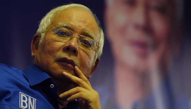 Najib Pens A Poem To Malaysians On Final Day Of Campaigning Before Ge14 - World Of Buzz