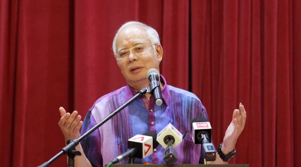 Premises Linked To Powerful Spy Agency Monitoring Najib Critics Raided By Police - World Of Buzz