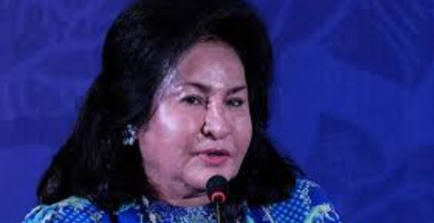 Rosmah: I Do Not Control Najib, I Only Take Care Of The Household - World Of Buzz