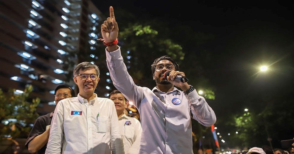 This GE14 Candidate Could Be The Youngest MP in Malaysia - WORLD OF BUZZ 4