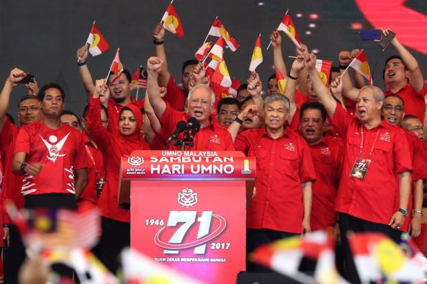 Umno Claims Najib's Seized Money is Party Funds, Demands Police Return It - WORLD OF BUZZ 1