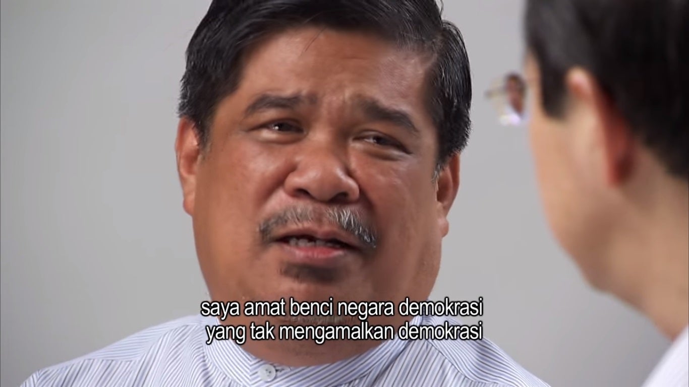 X Reasons Mat Sabu is the Most Lovable Defense Minister Ever - WORLD OF BUZZ 8