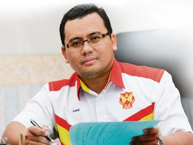 5 Things About Selangor's Brand New Chief Minister Everyone Should Know - WORLD OF BUZZ