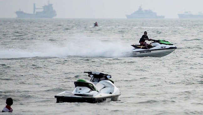 A 9yo Boy Tragically Died in A Jet Ski Accident in Penang, Here's What We Know - WORLD OF BUZZ 3