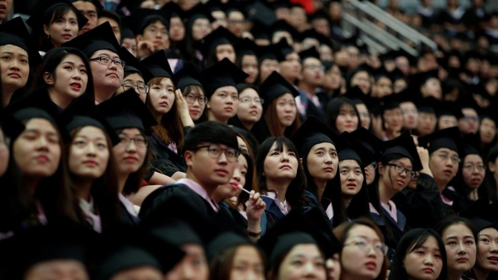 Education Ministry Allocates Extra 1,000 Matriculation Spots for B40 Chinese Students - WORLD OF BUZZ 3