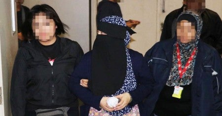 housewife arrested for planning to ram car with explosives into polling station during ge14 world of buzz 1 e1528363753343