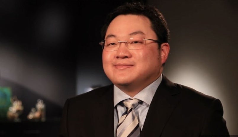 Jho Low Wants To Meet With 1MDB Investigators, But Not in Malaysia - WORLD OF BUZZ 1