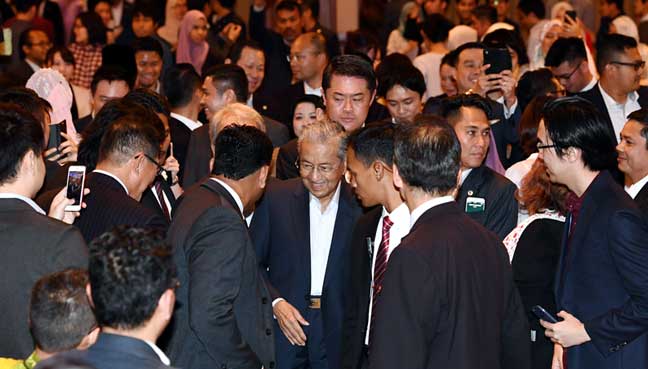 mahathir jepun berrnama