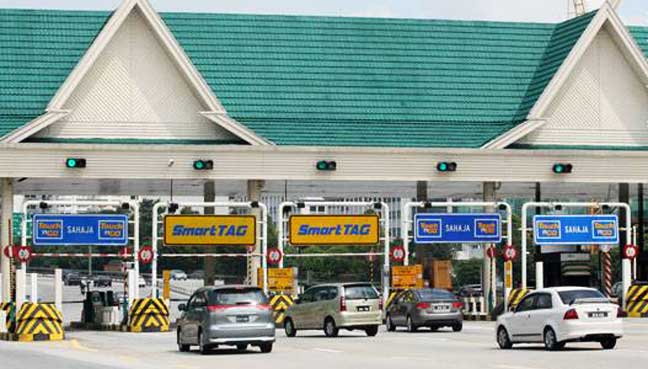 M'sian Caught Trying to Avoid Paying Toll, Discovered to Be Owi - WORLD OF BUZZ