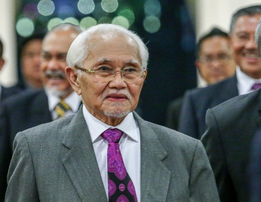 Swiss NGO Wants to Share Years of Evidence Against Taib Mahmud's Alleged Corruption with Govt - WORLD OF BUZZ