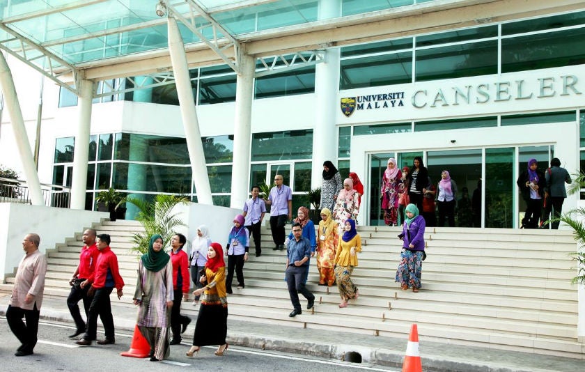 University Malaya Just Became The First Msian Institute Ranked Among World's Top 100 Unis - WORLD OF BUZZ 1