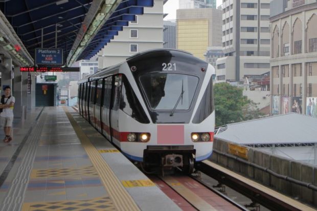 LRT kelana Jaya