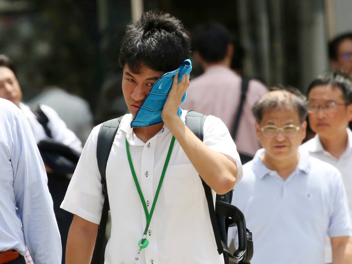 Dozens Dead Due To Japan's Heatwave As Temperatures Soar To 41.1°C - World Of Buzz 2