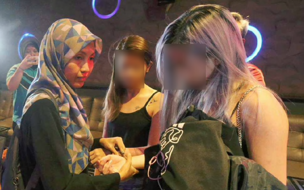 Drug Raid in Subang: 15-Year-Old Girl Among Teens Caught. - WORLD OF BUZZ