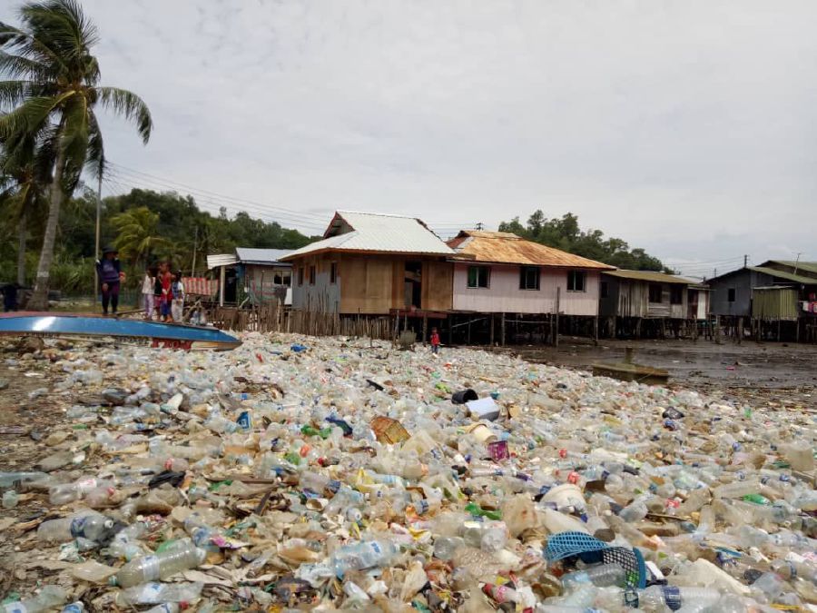 Efforts To Clean Up Gaya Island Launched - WORLD OF BUZZ