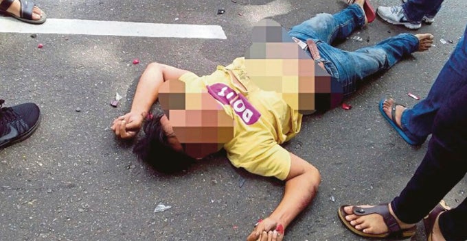 Instant Karma Man Snatches Handbag In Setapak Gets Rammed By Lorry Minutes Later World Of Buzz 1