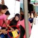Viral Video Shows Bajau Kids Shockingly Climb Onto Tourist Boat To Beg For Food - World Of Buzz