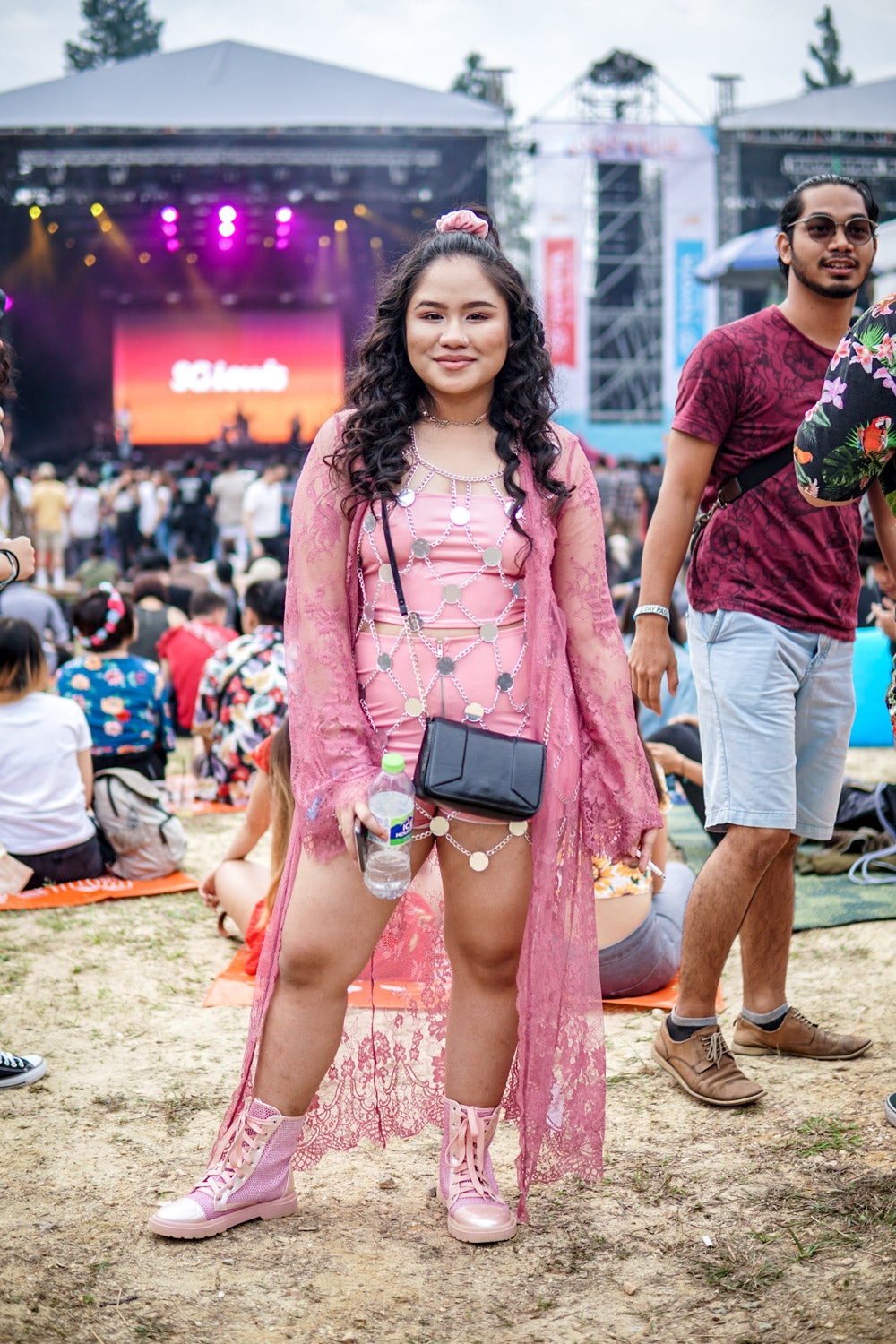 X Amazing Outfits From Good Vibes Festival 2018 - WORLD OF BUZZ 10