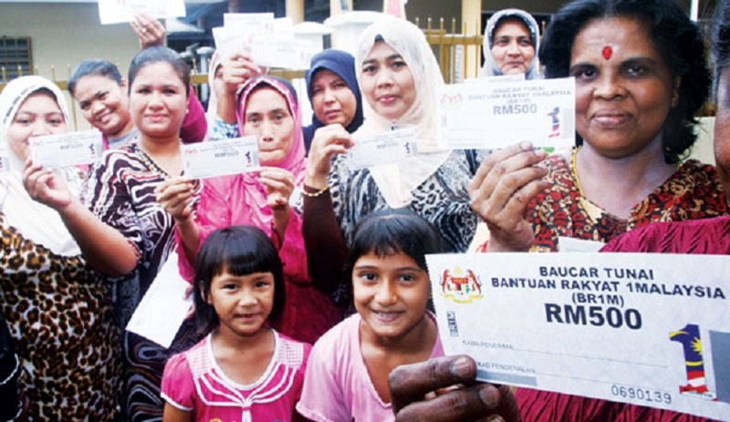 Government To Slowly Cut Back On BR1M As It "Spoils' The Rakyat - WORLD OF BUZZ