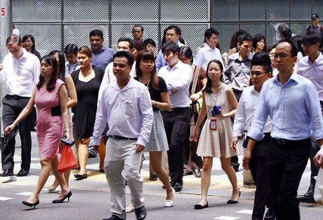 Half A Million Malaysians Are Unemployed, With Young Adults Making up The Majority - WORLD OF BUZZ 1