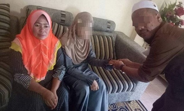 Kelantan Child Bride Sent Back to Thailand - WORLD OF BUZZ