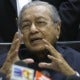 Red Mykad Holders Above 60Y/O To Be Granted Full Citizenship, Says Tun M - World Of Buzz