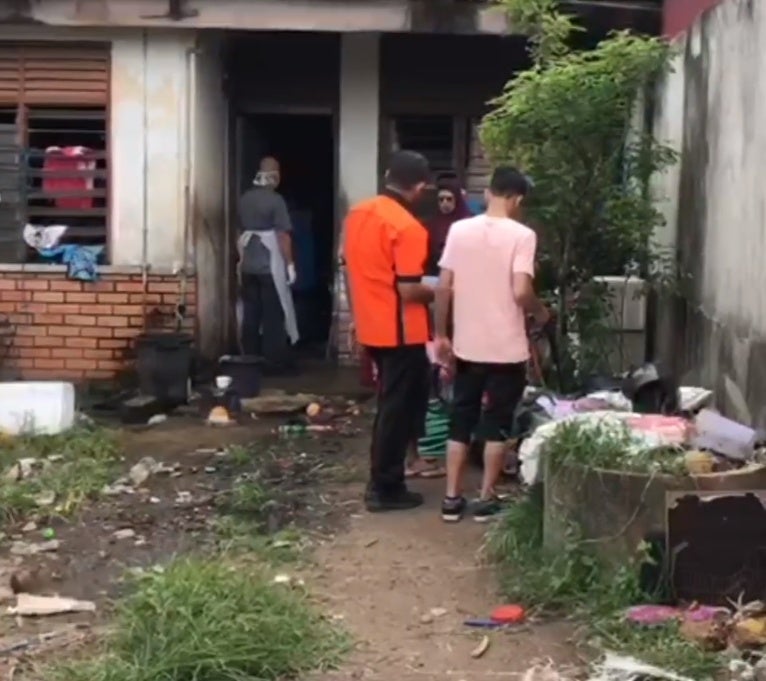 The Condition of This Kedah House This Family of Five is Living in Will Shock You - WORLD OF BUZZ 3