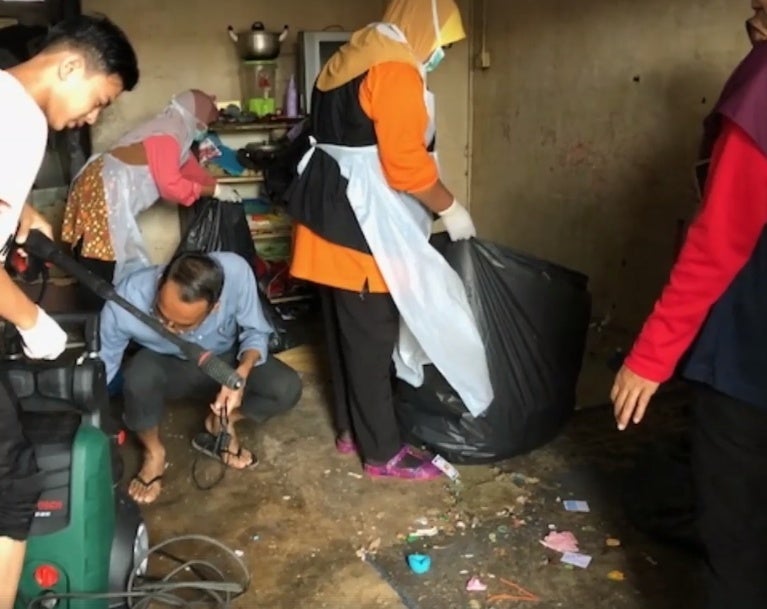 The Condition of This Kedah House This Family of Five is Living in Will Shock You - WORLD OF BUZZ 4