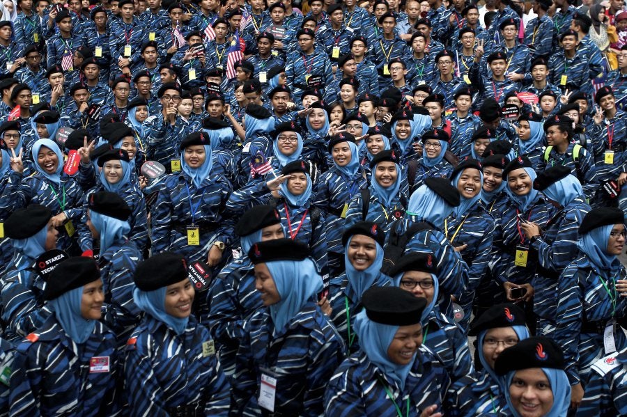 The Malaysian Cabinet Has Officially Abolished Btn &Amp; National Service With Immediate Effect - World Of Buzz 1