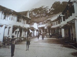Vintage Photos of Pre-Independence Malaysia - WORLD OF BUZZ 1