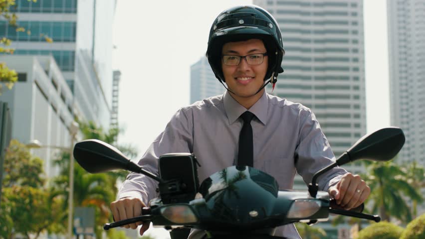 95% of M'sian Women in Survey Would NOT Ride on A Guy's Motorcycle on Dates - WORLD OF BUZZ 1
