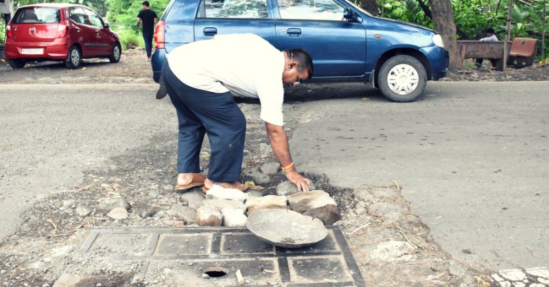 Indian Man Fills Potholes In Honour Of His Dead Son - WORLD OF BUZZ 1