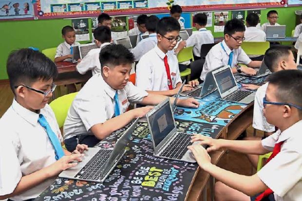 Ministry Of Education Urged To Review Usage Of Electronic Gadgets In Schools - WORLD OF BUZZ 2