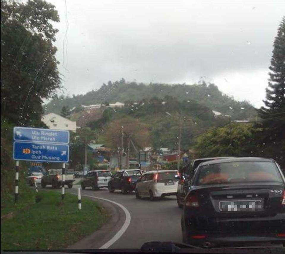 M'sians Experience Massive Congestion During Four-Day Long Weekend At Major Tourist Spots - WORLD OF BUZZ 5