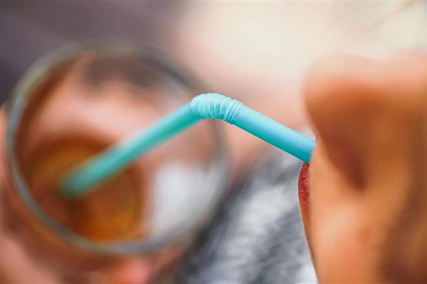 Plastic Straws Will Be Banned Across All Federal Territories Starting 1St Jan 2019 - World Of Buzz 1