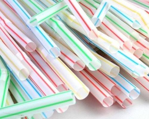 Plastic Straws Will Be Banned Across All Federal Territories Starting 1St Jan 2019 - World Of Buzz