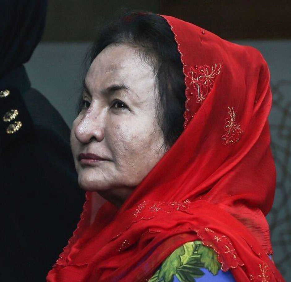 Report: Rosmah to Face 20 Charges in Court Soon, Used Over RM1 Mil for Anti-Aging Products - WORLD OF BUZZ 3