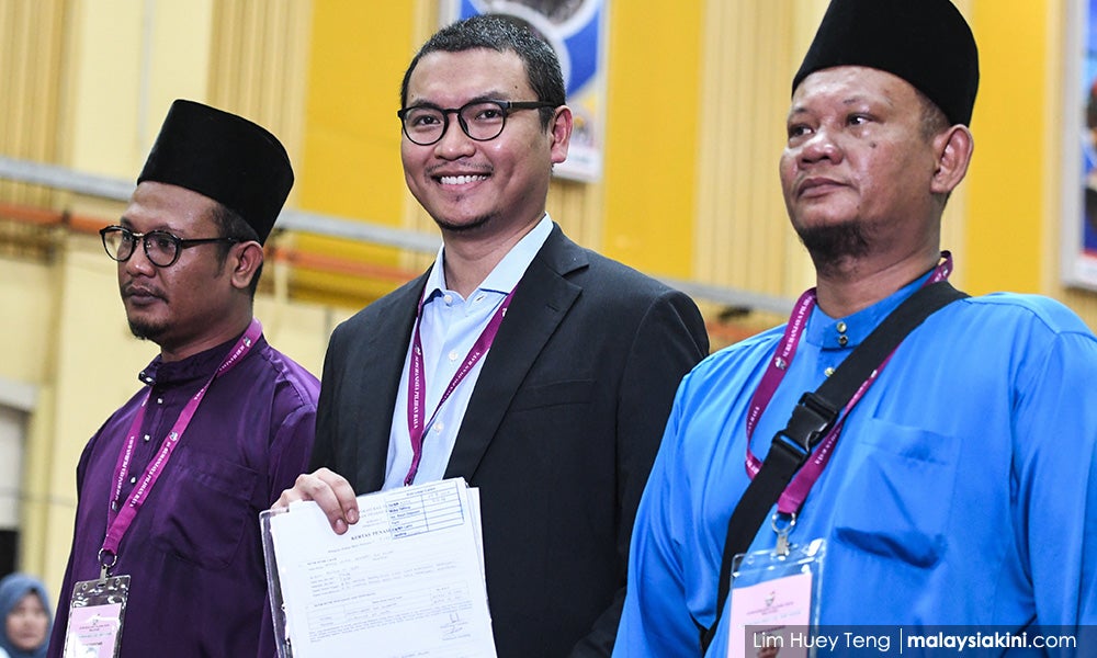 Saiful Bukhari Joins 5 Other Candidates To Take On Anwar Ibrahim In PD By-Election - WORLD OF BUZZ 5