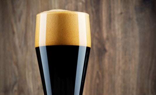 [TEST] We Asked A Draught Master For Tips on How M'sians Can Tell a Good Beer From a Bad One - WORLD OF BUZZ