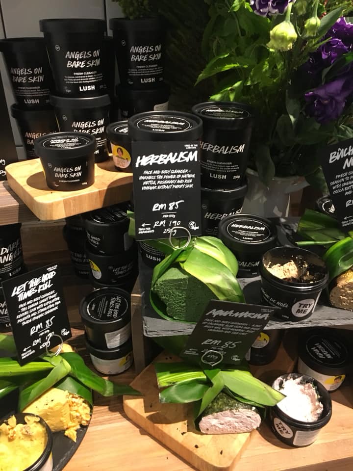 10 Cult Favourites You Can Get From LUSH Now That It's Opened in Pavilion KL - WORLD OF BUZZ 4