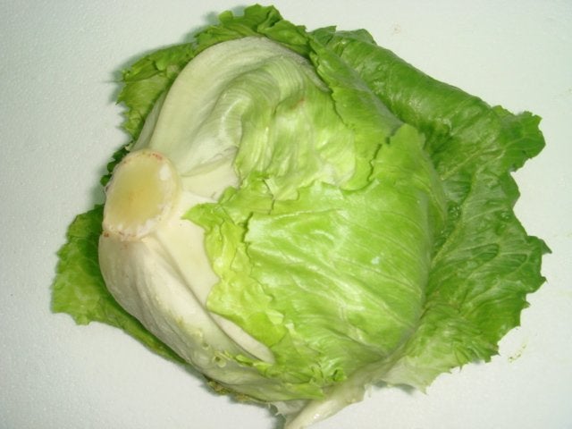 After S'pore, Malaysia Orders All Vendors to Stop Selling This Iceberg Lettuce Containing Harmful Pesticide - WORLD OF BUZZ 2