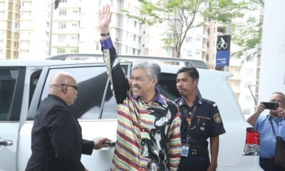 Breaking: Macc Has Just Arrested Umno President Zahid Hamidi - World Of Buzz 1