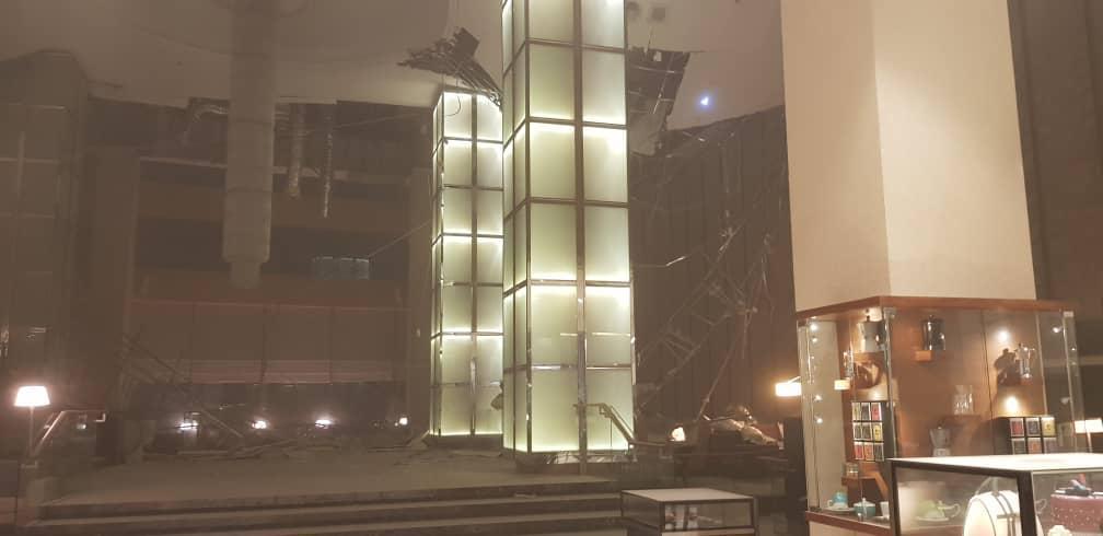 Foreign Worker Falls 12 Metres & Suffers Head Injuries After Ceiling of Hilton KL Collapses - WORLD OF BUZZ 10