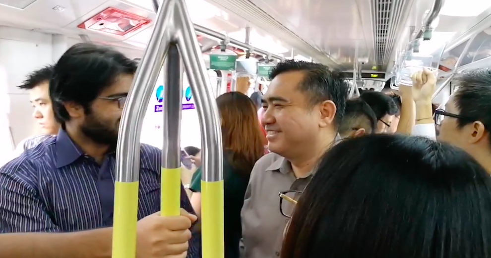 &Quot;If You See Me, Just Say Hi, Lah&Quot; Says Anthony Loke, Who Vowed To Take Public Transport More Often - World Of Buzz