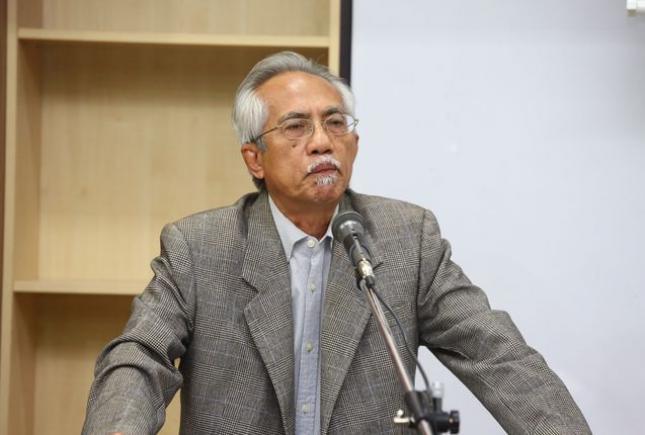 Kadir Jasin: &Quot;40 Umno Mps Are Interested To Join Bersatu&Quot; - World Of Buzz