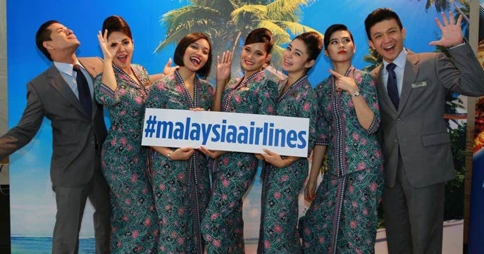 Malaysia Airlines' Kebaya Has Been Listed As One Of The Most Beautiful Uniforms In The World - World Of Buzz