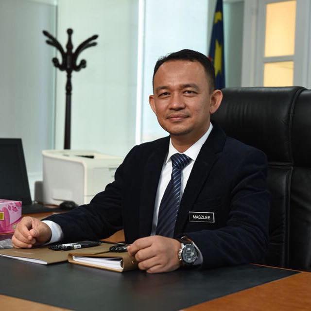 Maszlee: Race &Amp; Religion Columns Will Remain On Public Exam Registration Forms - World Of Buzz