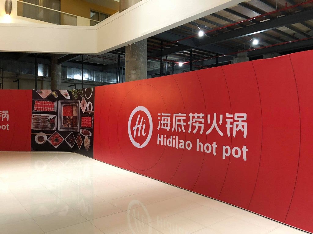 Popular Hot Pot Restaurant 'Hai Di Lao' Is Finally Opening First Store In Malaysia! - World Of Buzz 4