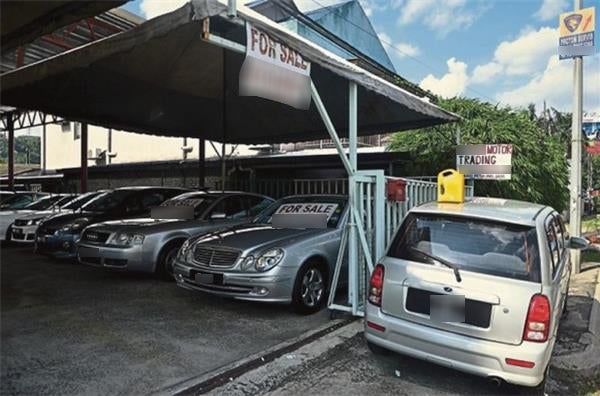 Report: Some M'sian Used Car Dealers Suspected of Working with Illegal Money Lenders to Con Buyers - WORLD OF BUZZ 1