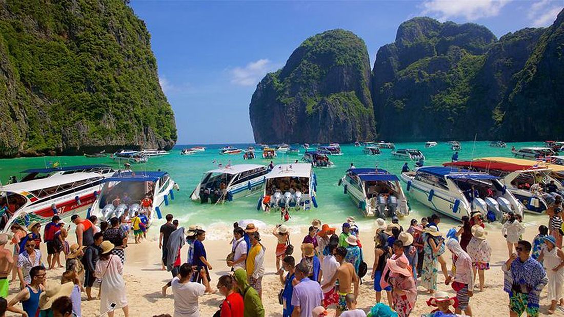 Thailand's Famous Maya Bay Will Be Closed to Tourists Indefinitely - WORLD OF BUZZ 1